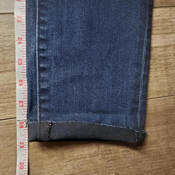Ann Taylor LOFT Curvy Skinny Dark Wash Size 26/2 NWOT - Picture 6 of 15